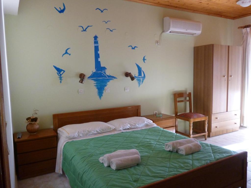 Marinos Studios At Lourdata Village Room photo