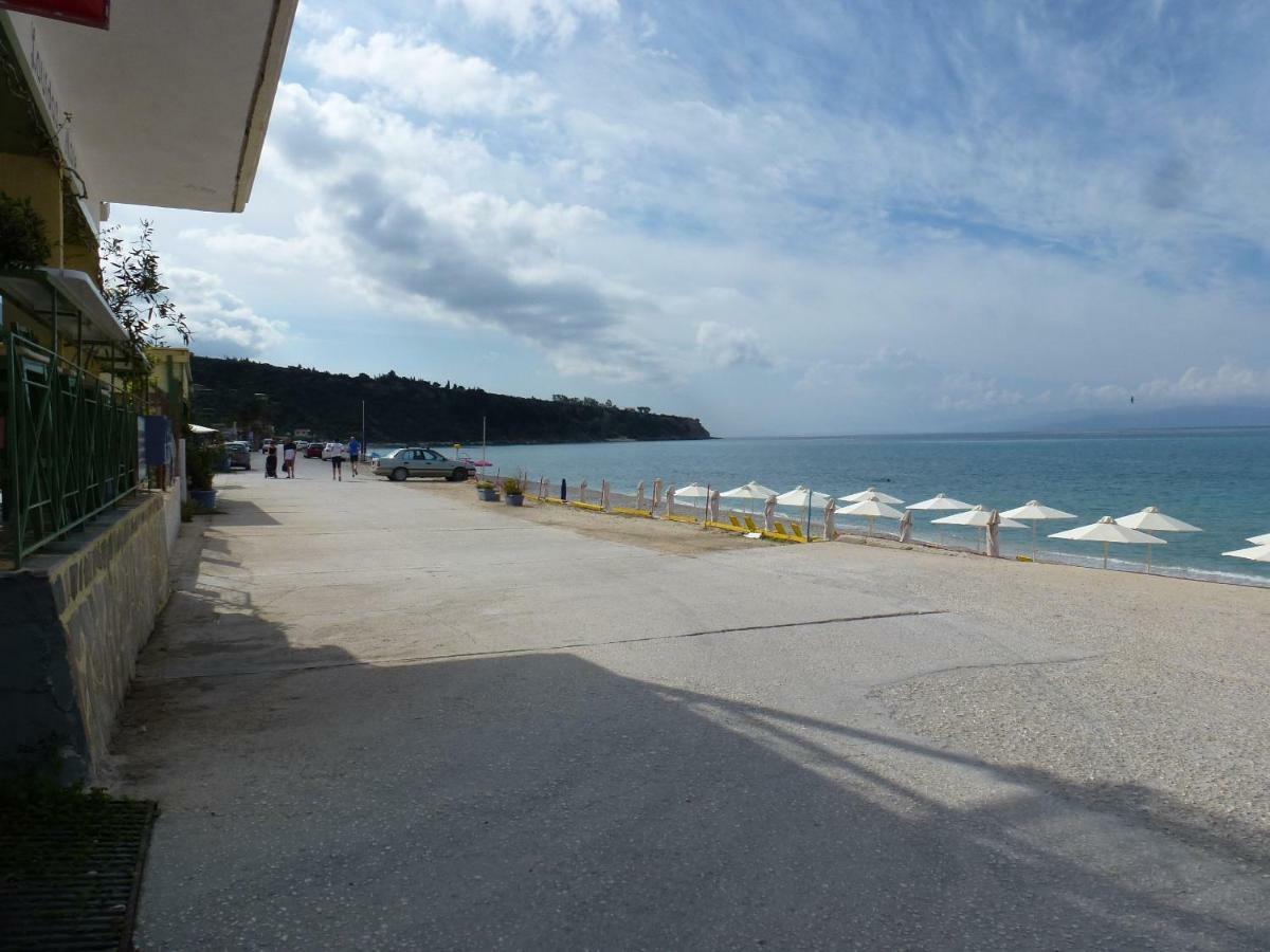 Marinos Studios At Lourdata Village Exterior photo